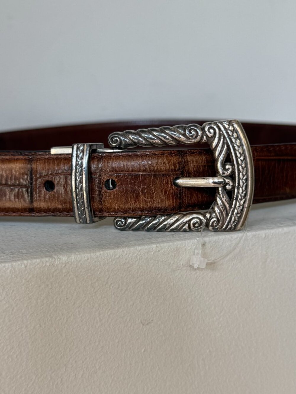 Unbranded Brown Croc Embossed Leather Belt Ornate Silver Western Buckle - Picture 2 of 6